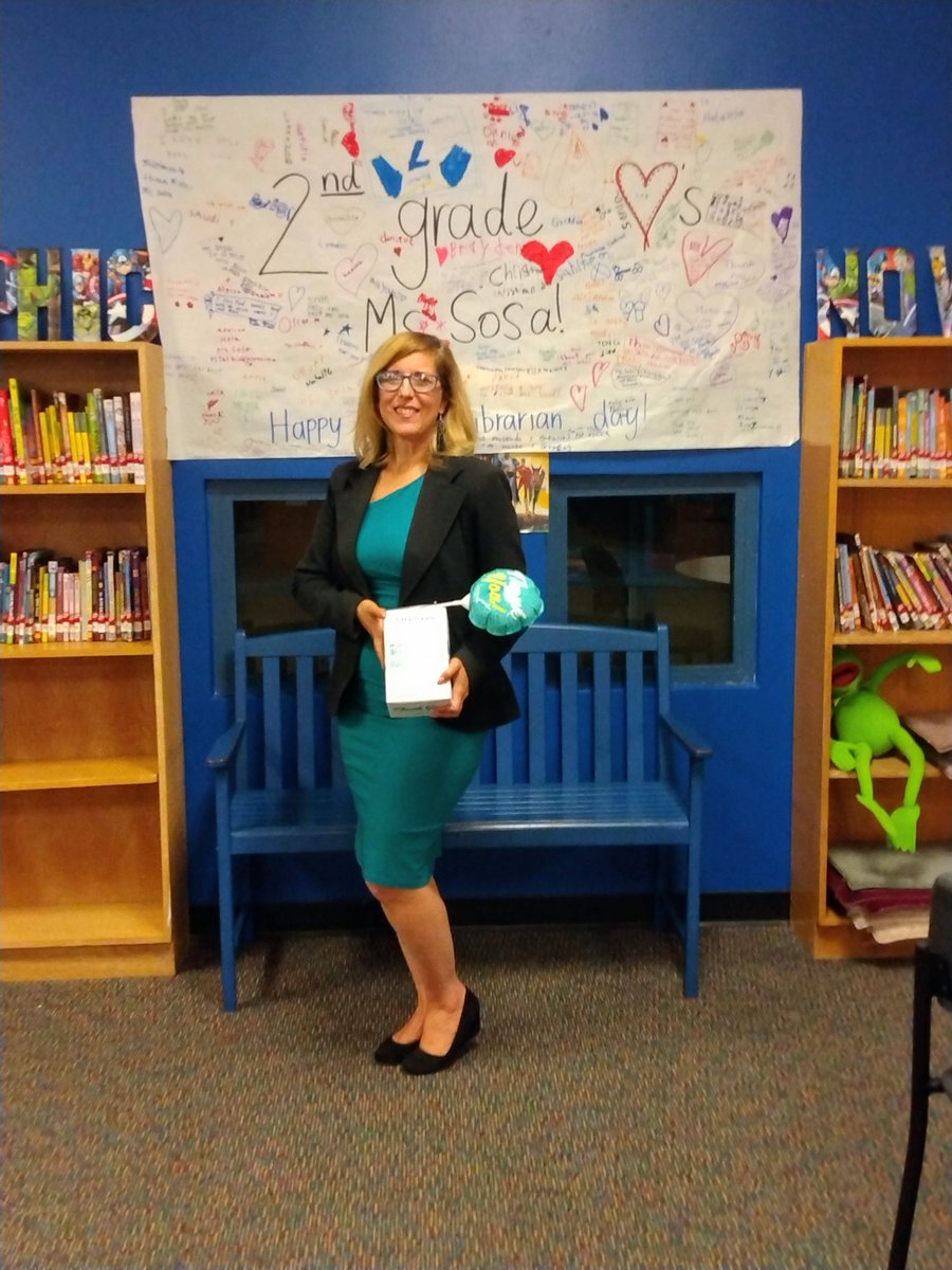 Good_Library200's tweet photo. Thank you so much students, teachers and admins for making me feel so loved and appreciated on National Librarian Day! I am truly so grateful to be part of the John R. Good Family!
#iisdlibraries #iisd #johnrgood https://t.co/mbBnBvQFyx