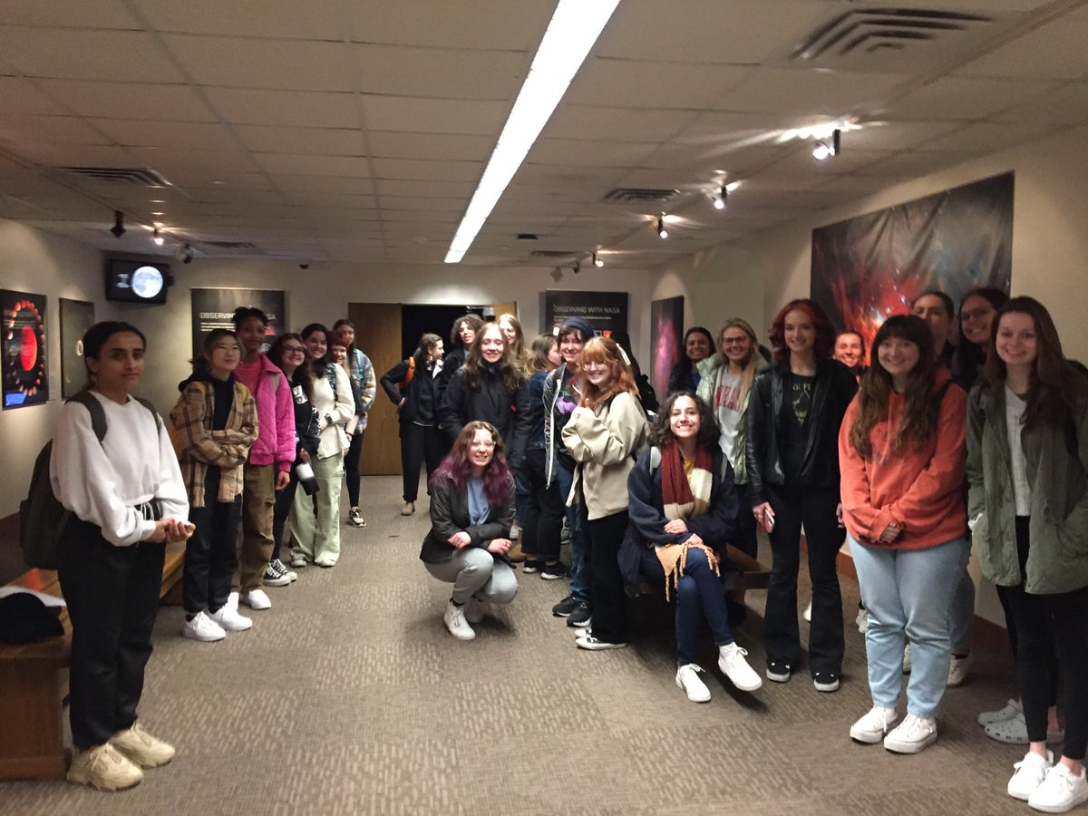 Dr. Morgan Palmer’s “Women in Classical Mythology” class watched a planetarium show about mythology and constellations at @MorrillHallUNL by Earth and Space Sciences Coord. Rachel Scheet. Then Anthropology Collection Mgr Katelyn Trammell gave them a tour of ancient objects.