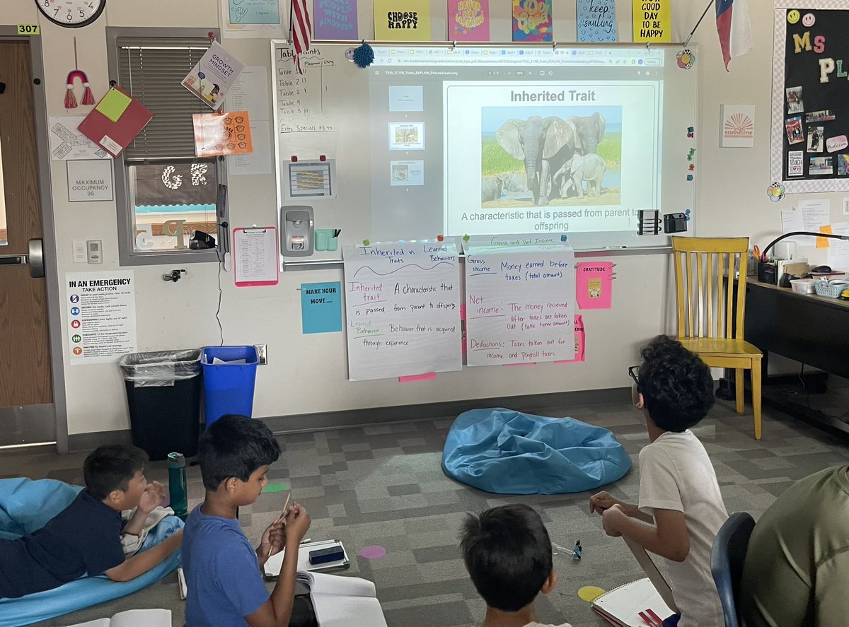 MsPlassman's tweet photo. Pre teaching vocabulary in science to learn more about inherited traits and learned behaviors #vaughnspringtraining @VaughnElemFISD https://t.co/rmTCZcNkNJ