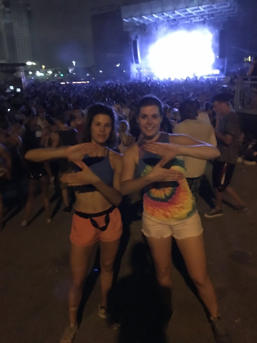 amlewis's tweet photo. 2016 rave season was 👌🏻💯🥵 I also met my best rave friends in that year 🥺 @deadmau5 https://t.co/qOPubh4v8W