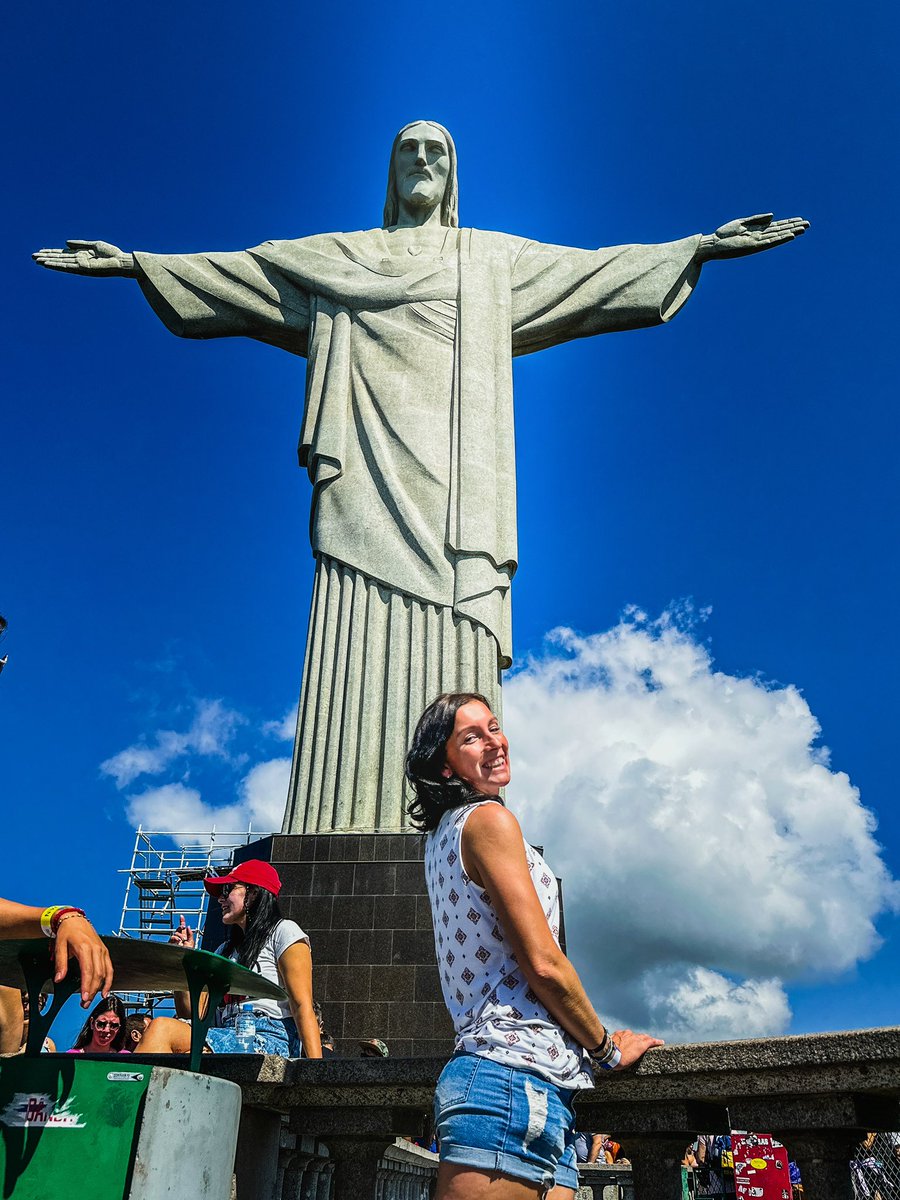 Maria__1411's tweet photo. Finding the right spot 📸😅🇧🇷🫶🏻

#christo #rio #riodejaneiro #corcovado #christoredentor #brasil #trip #livingthedream #aroundtheworld #staytuned😎 https://t.co/IuNFzABqBV