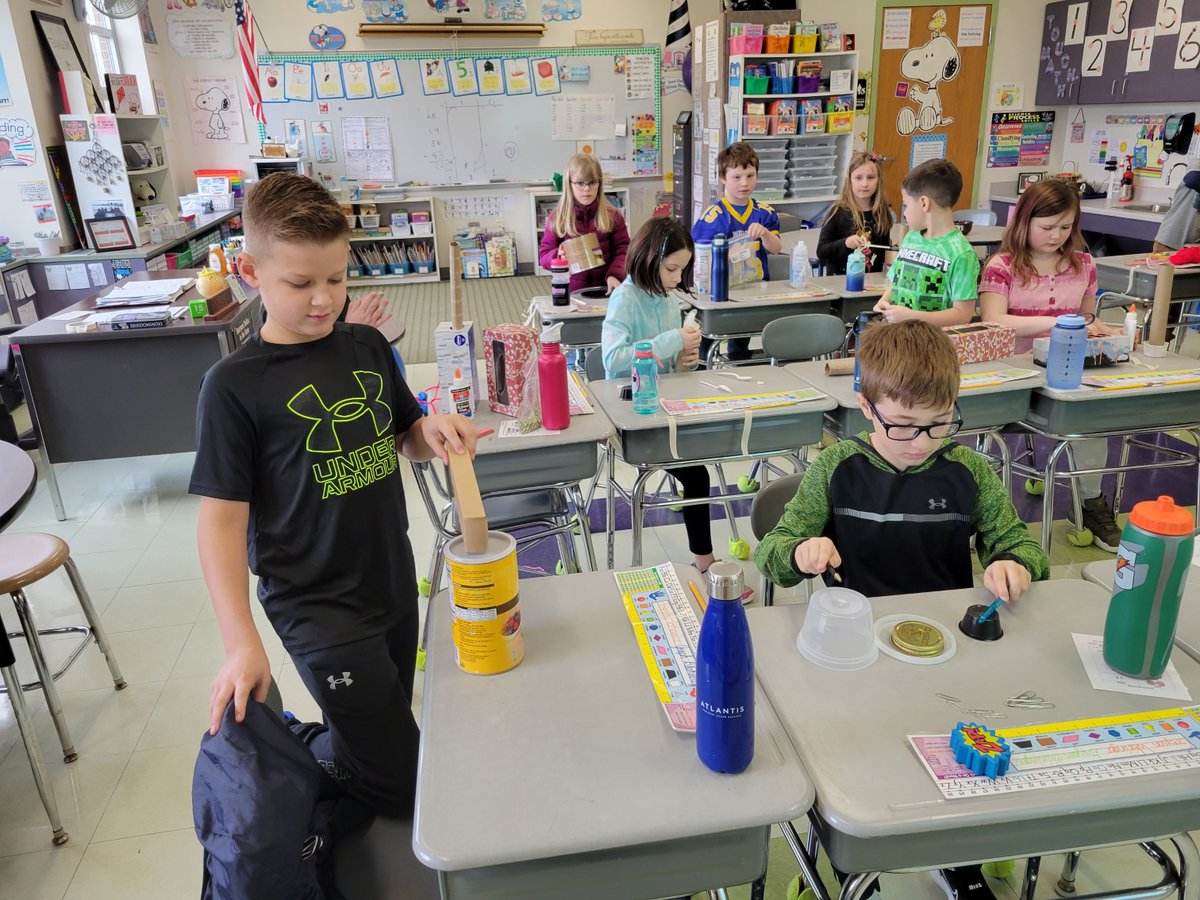 Mrs. Etzel tweet media