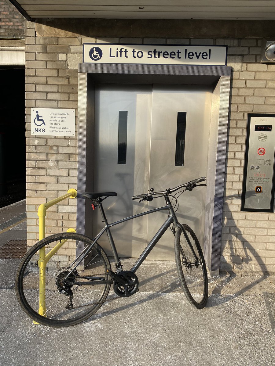 David Brooks tweet media