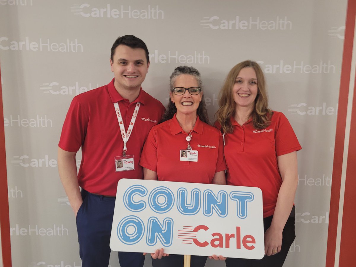 paulswiech's tweet photo. Joining Laura Nootbaar and other colleagues at Carle Health Proctor Hospital as we welcome former UnityPoint Health - Central Illinois #staff to the #CarleHealth #team. #BetterTogether https://t.co/zAdUMWCPYS