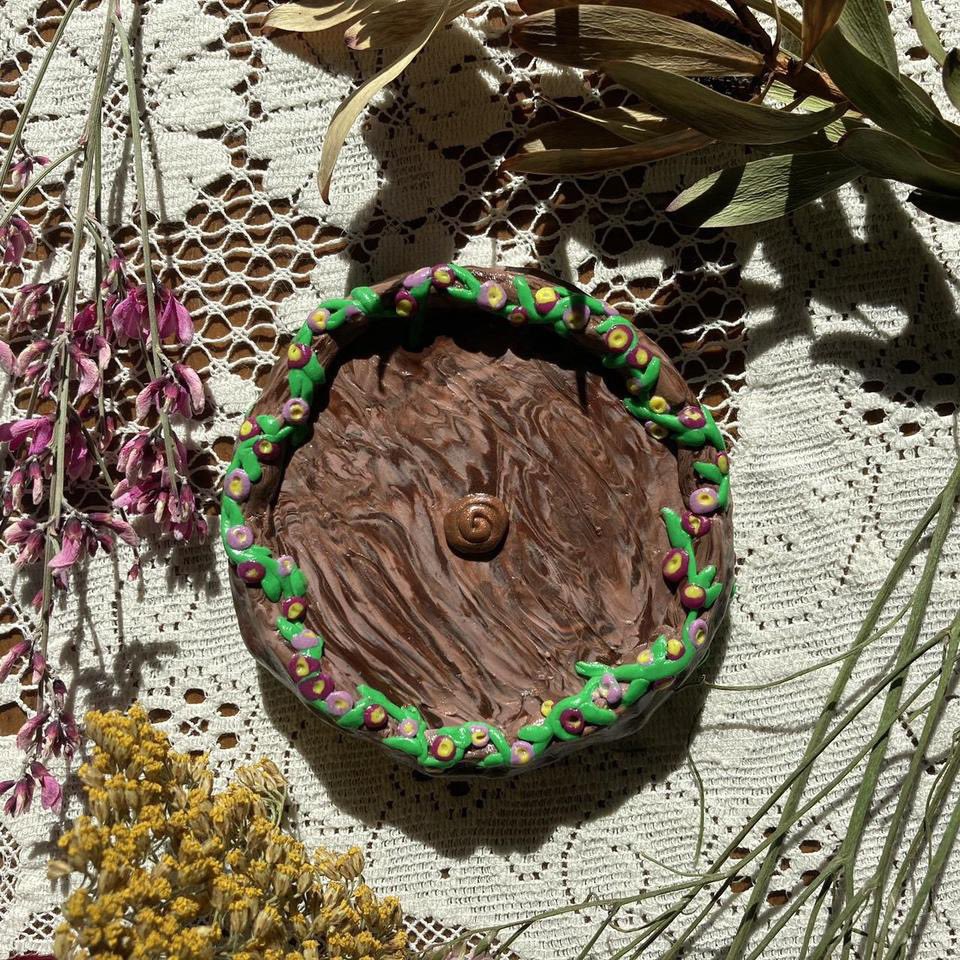 Which fairy door mirror would you choose? 🌿🌙🔮