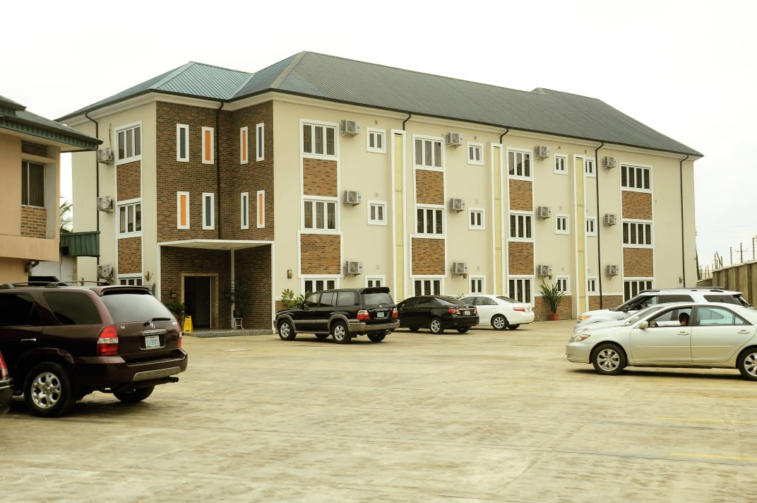 FreshHotels's tweet image. Fresh Spring Hotels &amp;amp; Towers LTD located at Uyo, Ákwà Ibom State is the best place for your relaxation. 
For online booking and confirmation visit freshspringhotels.com
