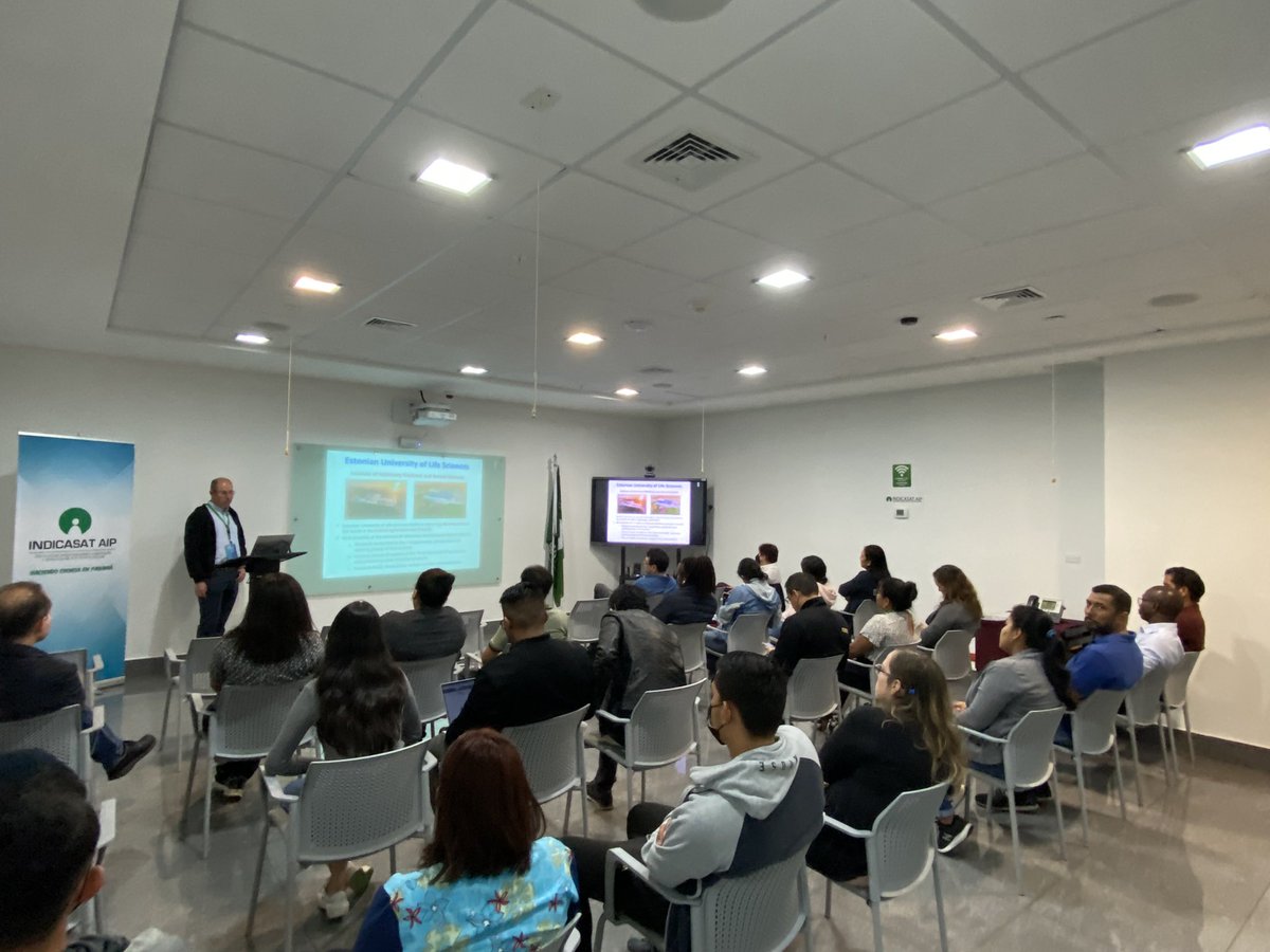 indicasat's tweet photo. Hoy iniciamos con nuestro primer seminario institucional dictado d forma presencial en INDICASAT con el expositor Dr. Septimiu Radu Ionescu de Estonian University of Life Sciences quien nos explico de su tema llamado Diagnóstico d la Leishmaniasis mediante el análisis del aliento https://t.co/gcI2mD6gWn