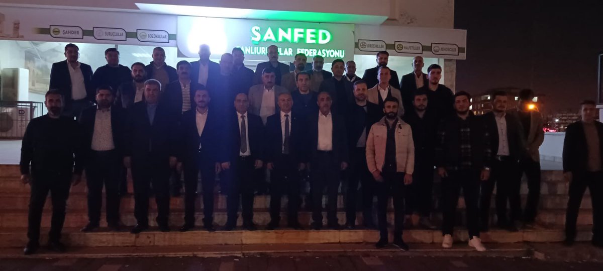 Gaziantep Milletvekili Aday Adayı <a href="/cemildemirchp/">Cemil Demir</a> Derneğimizi ziyaret ederek istişarelerde bulundu.

Cemil DEMİR Bey’e hayırlı olsun, Yolu ve  bahtı açık herşeyin gönlünce olmasını dileriz.
