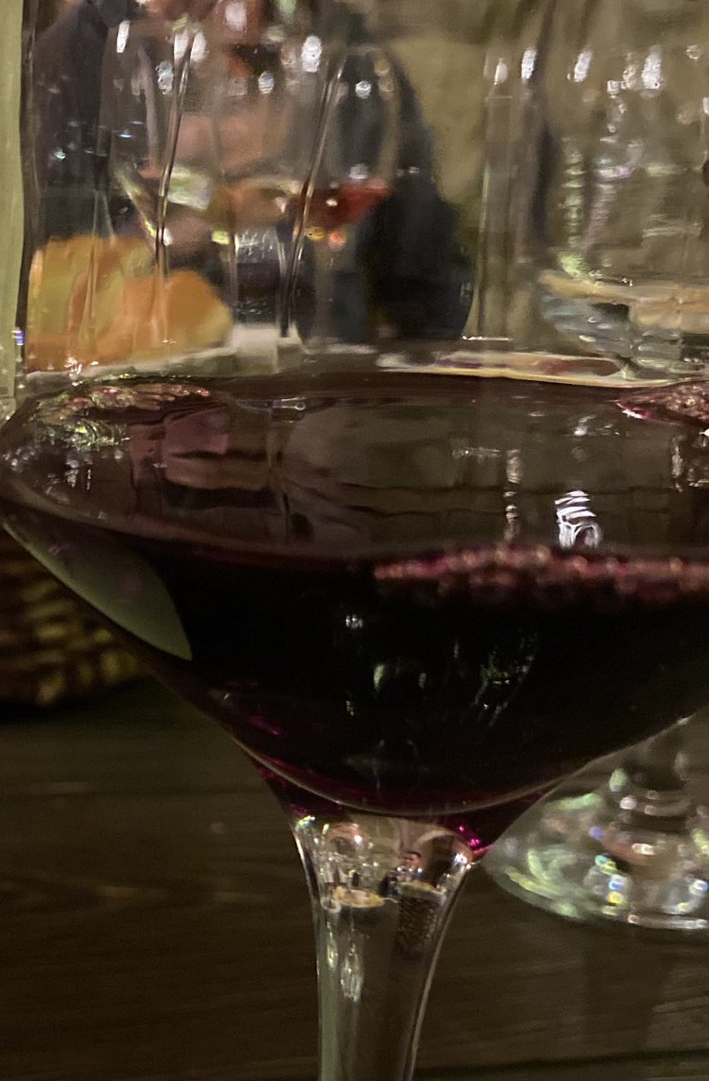 Le Bon Vin #inmyglass tweet media