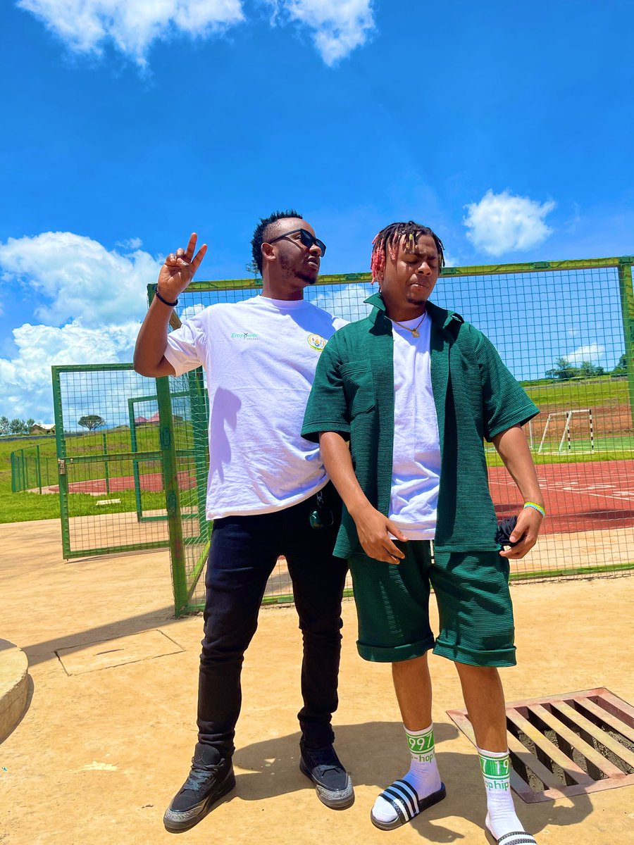 NO_BRAINER🇷🇼 tweet media