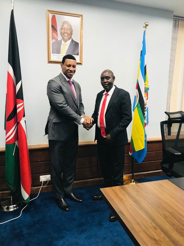 PS Tourism John Ololtuaa has met Mr.@RichardCyrilNta,of African News for CGTV & representative of Mr. Stephon Murbury (American Basketball Legend) and Mr. Juma Kent, coach for #KenyaDeafteam, and founder of Kenya and Africa Deaflympics. They discussed matters on #sportstourism