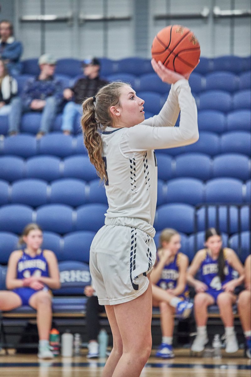 Congrats to Kaleigh O’Brien on all of her postseason honors:
1st Team All League HOA
1st Team 2A All State SIK
2A Player of the Year Finalist
2nd Team 2A All State KSHSAA Covered
2nd Team 2A All State Wichita Eagle
HM 2A All State KBCA