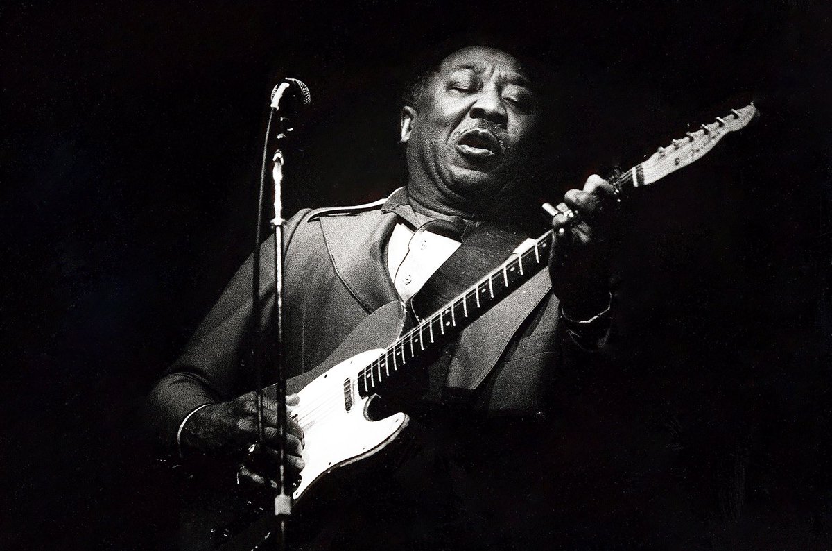 In the beginning the Water was Muddy! Happy Birthday to the legend and inspiration, #MuddyWaters.
#blues #bluesmusic #bluesmusician