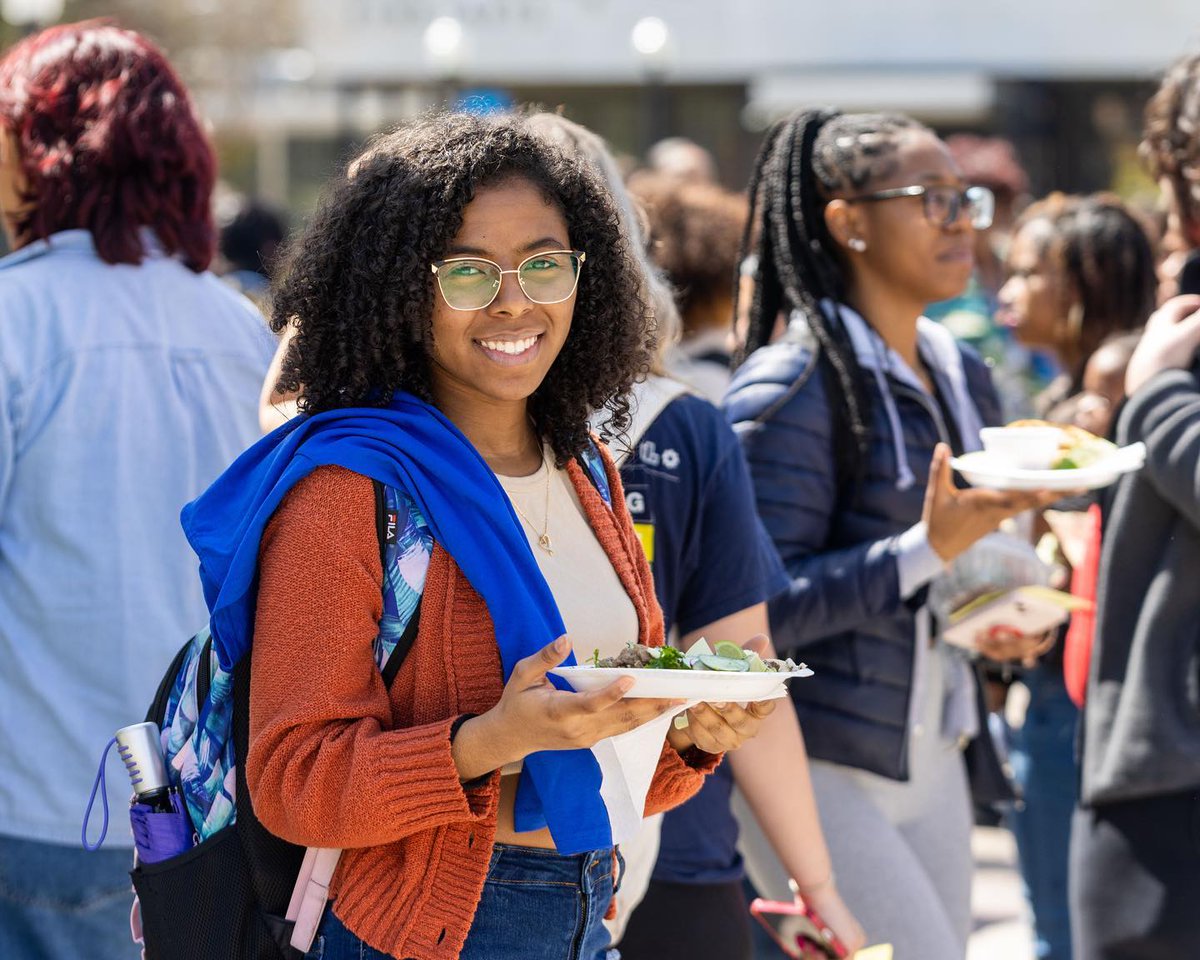 SCSU's tweet photo. We celebrate #SCSUDayofCaring on #TacoTuesday, of course! ๐ฎ๐๐ฆ
It was great seeing you on the quad, Owls. Weโre at half a million, so head over to https://t.co/7fNNmclbVz to make your gift NOW! #ONESouthern https://t.co/1RDXALxKeA