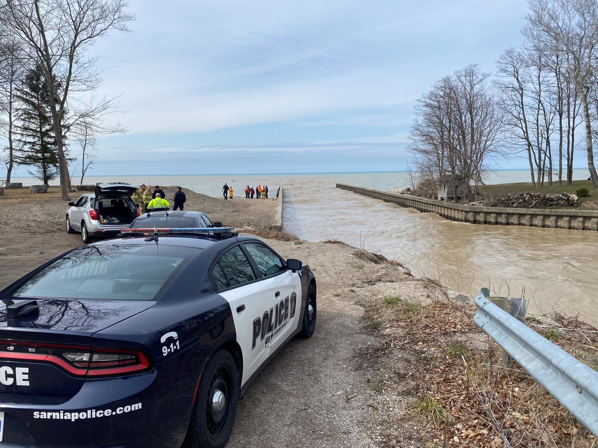 Sarnia Police on Scene in Brights Grove at Cow Creek. Citizens Used a Makeshift Device to Rescue Fisherman Who's Boat Submerged in Rough Water on Lake Huron.  Fisherman Currently Being Treated By Sarnia Fire and EMS.     ^IS