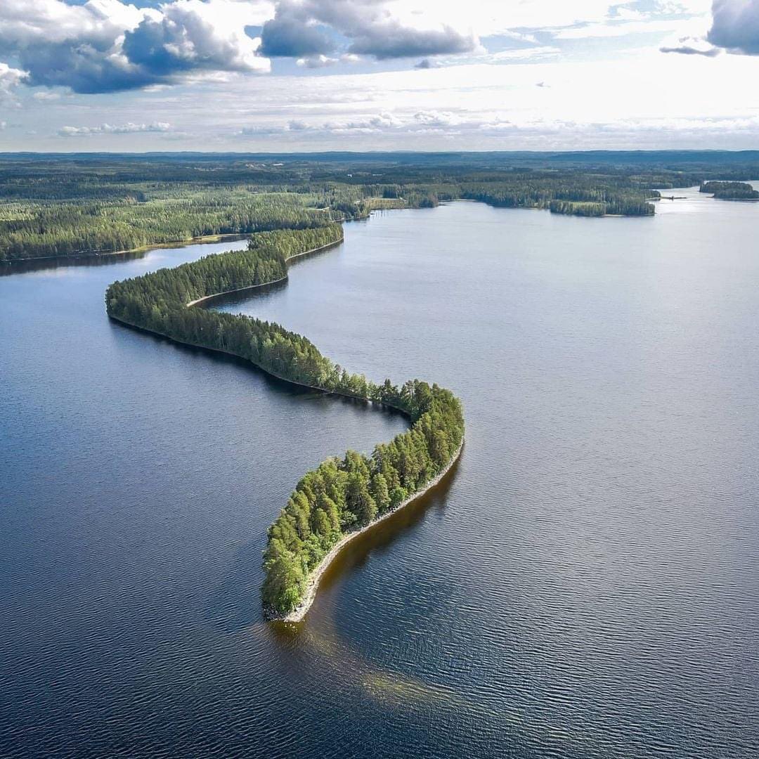 Lintuniemi to the west of Kuopio. Finland 🇫🇮 
📸 FB finnishoutlook