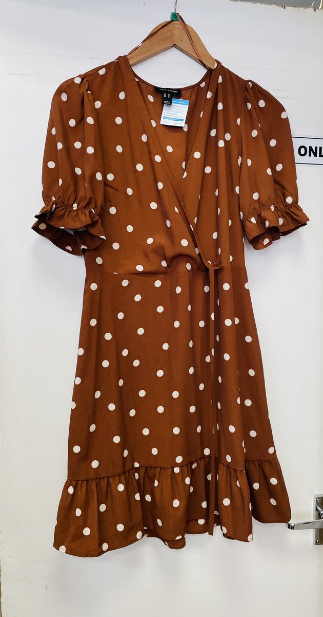 Spring/Summer has most certainly sprung in our #charityshop our #preloved dresses are always popular. #sustainablefashion at its best with affordable prices &amp; excellent condition. #MoreThanAShop #Saveourplanet We’re constantly refreshing our shelves! <a href="/Childrens_Trust/">The Children's Trust</a> <a href="/JulieTCT/">Julie Beames</a> 🌞