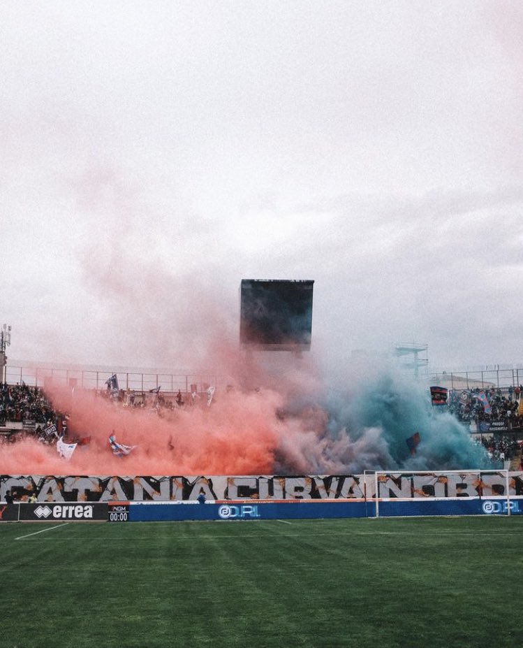 desti_paradiso's tweet photo. Catania, Stadio ‘Angelo Massimino’, Catania-Lamezia Terme 2-0

📸: @giusepperromano https://t.co/lrjnCH2EHZ