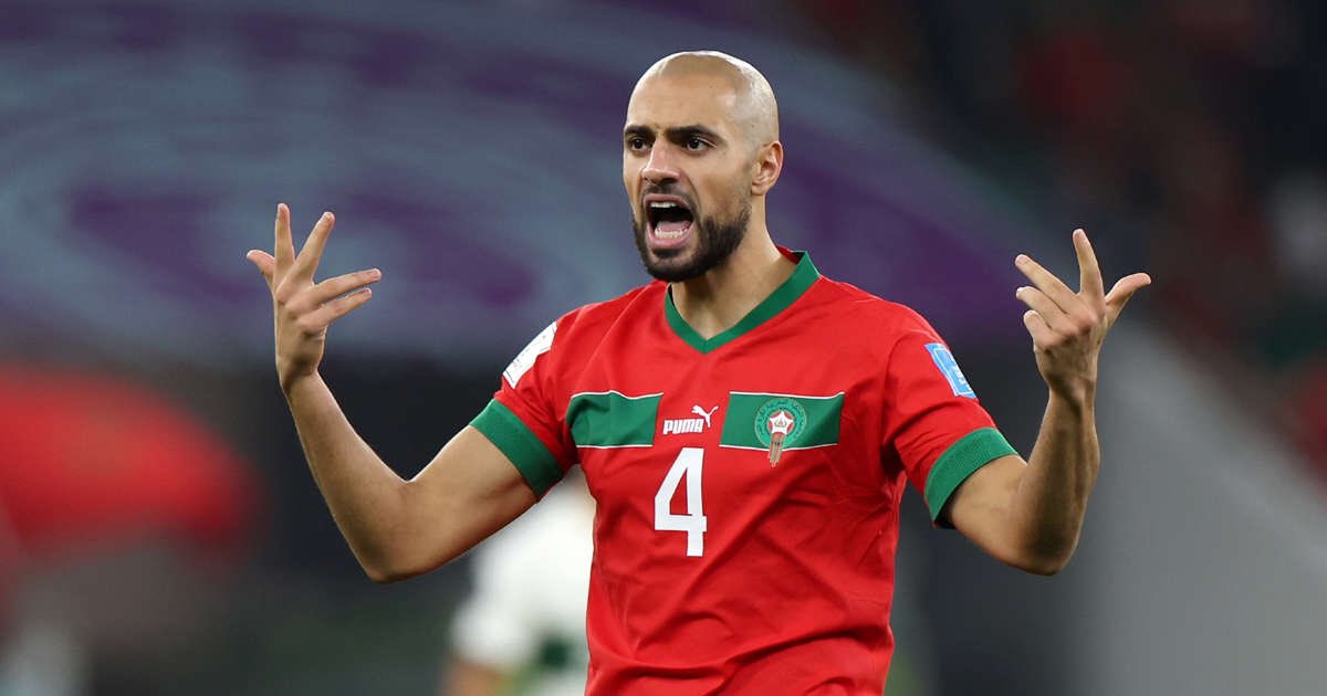 Amrabat_FR's tweet photo. Sofyan aurais en priorité de rejoindre le Fc Nantes dès demain, en effet le joueur serais ravis de jouer au plus vite la bas pour éviter de faire le ramadan.

Seul problème Antoine Koumbouaré ne le connais pas.

Source : lukaku https://t.co/JBaFmPFeGa