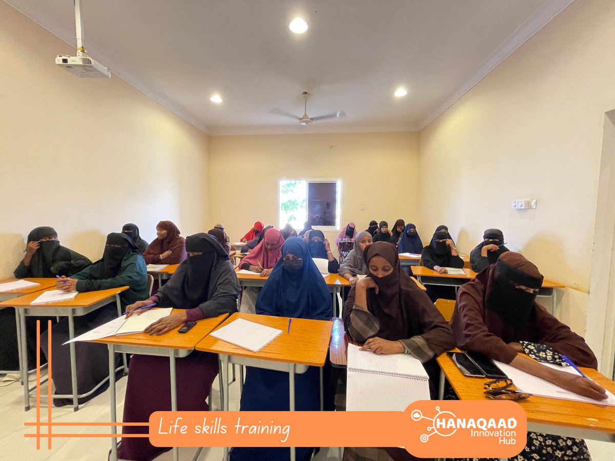 hanaqaadhub's tweet photo. Life skills training is going well at Hanaqaad Hub. This initiatives will help unlock the potential of youth as drivers of economic development in the country. https://t.co/FNsR1FfJEO