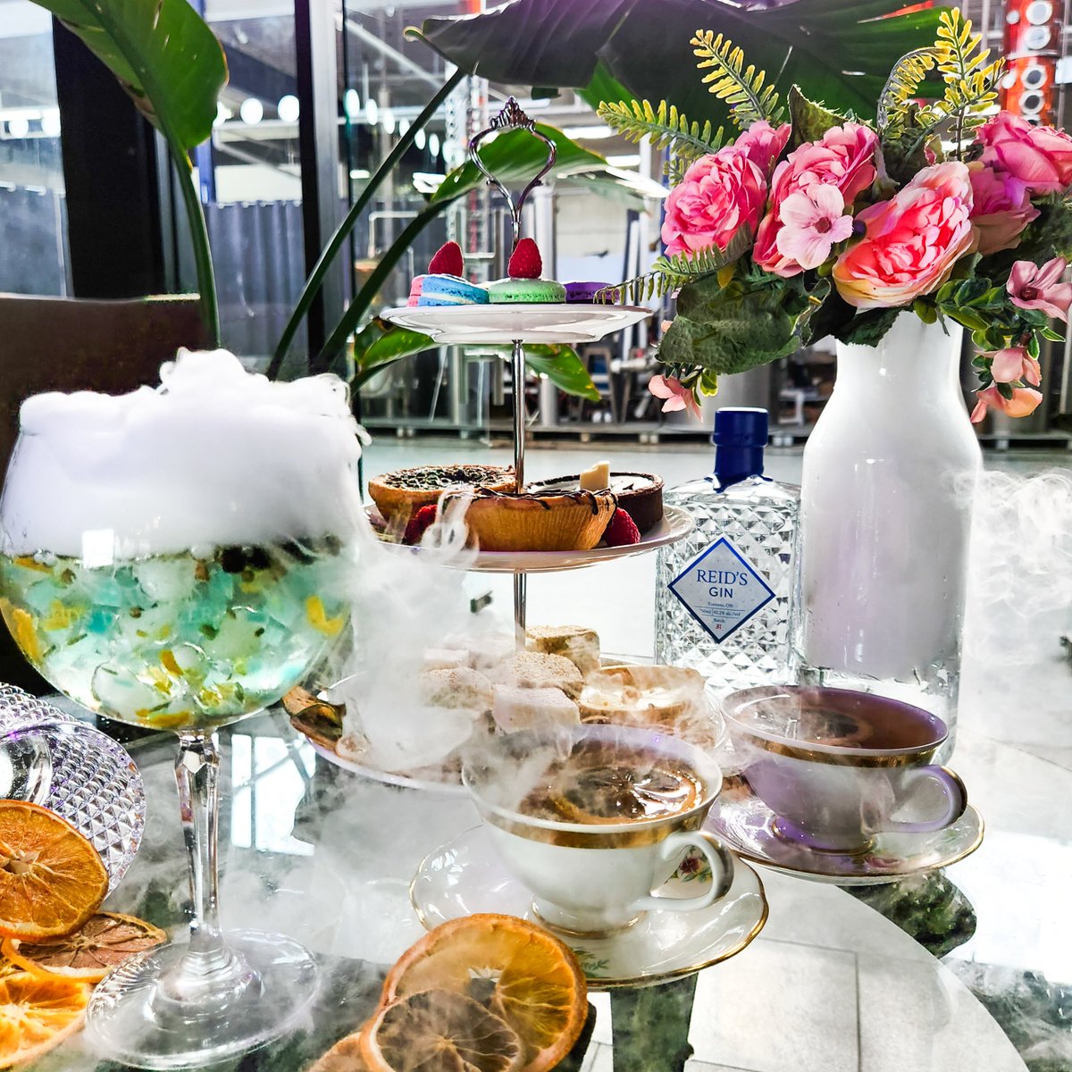 You're in for a treat with our new Cocktail High Tea: a shake-up and twist on the traditional high tea! #LinkinBio ⁠#ReidsDistillery #HighTea⁠ #gin #tea #afternoontea #cocktailbar #mixology #craftcocktails #drinks #thirsty #drinks #cocktails #mixologist #photooftheday #Toronto