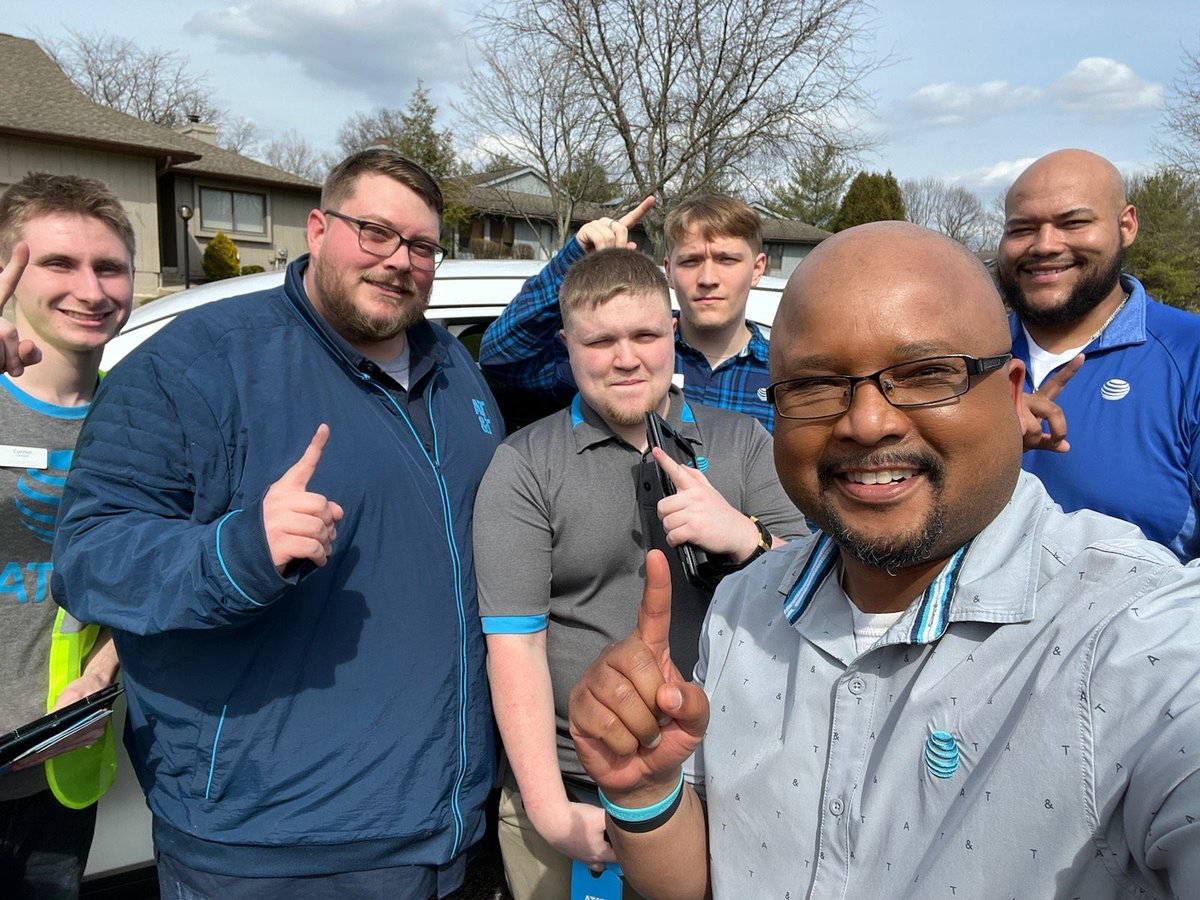 Alliance Akron/Canton putting the feet on the street! #ATTFiber #FIBERFAST <a href="/keroninc/">Keron Incarnato</a> <a href="/mattsharrak/">Matthew Sharrak</a> <a href="/BIGBizDecker/">Eric Decker</a> <a href="/PhilWhite3612/">Phillip White</a> <a href="/RyanKling8/">Ryan Kling</a> <a href="/DGraham9514/">Devin Graham</a>