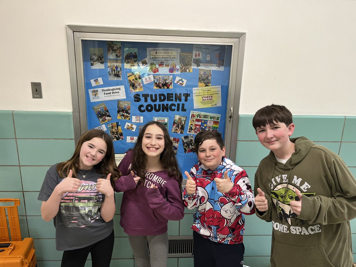 HocevarSLP's tweet photo. @HDFPride Student Council took the lead on our showcase to share all they’ve done this year to help our local community and beyond!  We are #NMerrickProud! @NMerrickSchools #Leaders #studentcouncil https://t.co/t3dNyZ7dX8