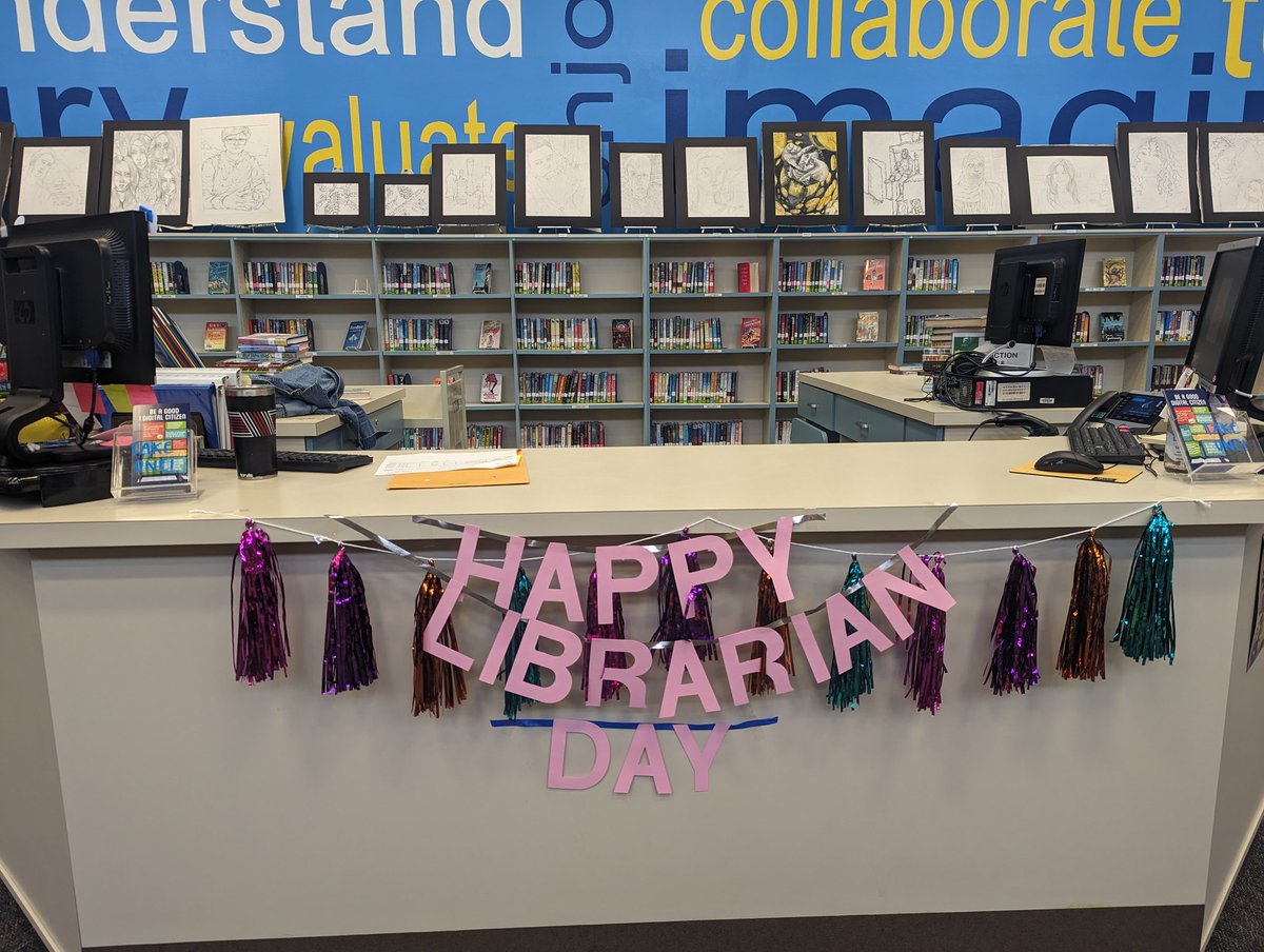 KlebLibrary's tweet image. Feeling the love today! Thank you KLEB Family and my own family for making this librarian feel special! @KlebKISD @KleinLibraries
