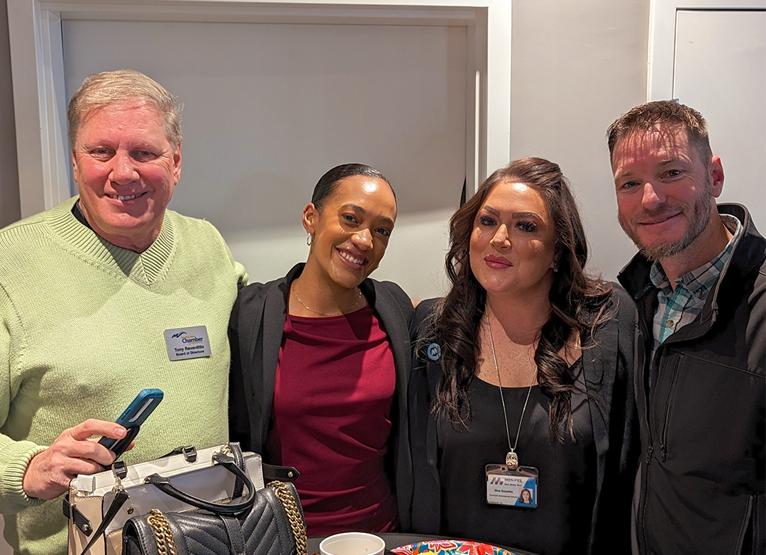 MenifeeChamber's tweet photo. Thank you to WellQuest of Menifee Lakes for inviting us back to their amazing facility for Wake Up Menifee. We had a great time connecting with members of our community while enjoying a delicious breakfast provided by the WellQuest team. https://t.co/wMr6JDjaCk