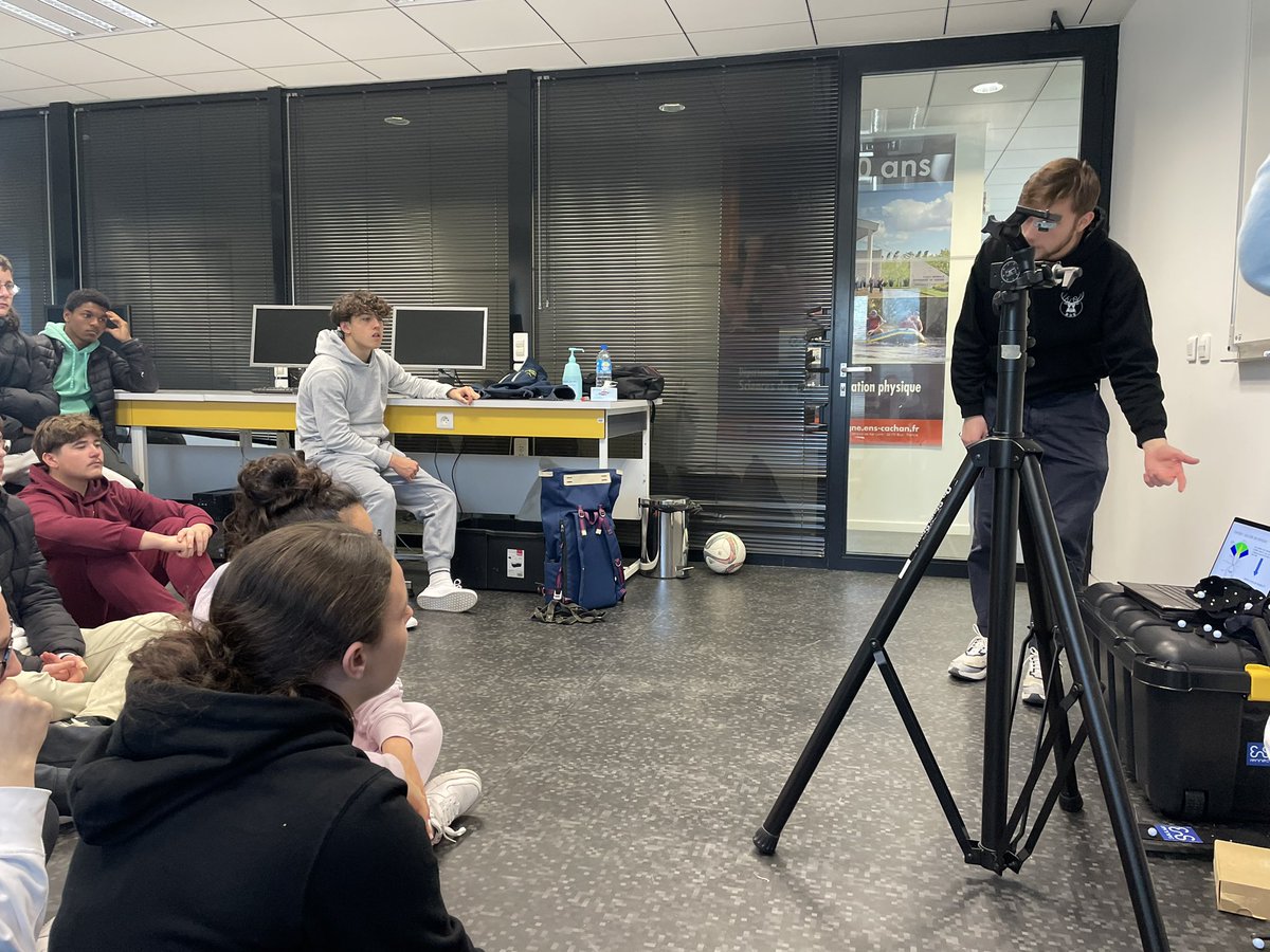 LesvenJules's tweet photo. Spécialité EPPCS du lycée Jules Lesven : Très bel accueil de l’ENS de Rennes. Les élèves étaient ravis de découvrir le travail des futurs chercheurs et agrégés dans le monde du sport!
Nos élèves ont été exemplaires lors de ce déplacement. Merci à tous ! https://t.co/drdeEtJBAf
