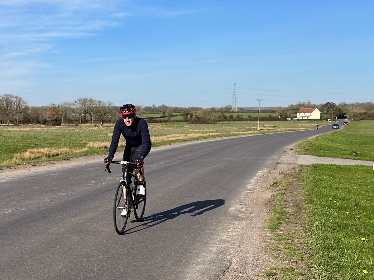 Mike_Mondie2's tweet photo. Lovely weather for #LondontoParis training yesterday and today. Fingers crossed for more sunshine at the weekend 🤞🏻
#JCAroadtoparis https://t.co/OBpRrRZdD9
