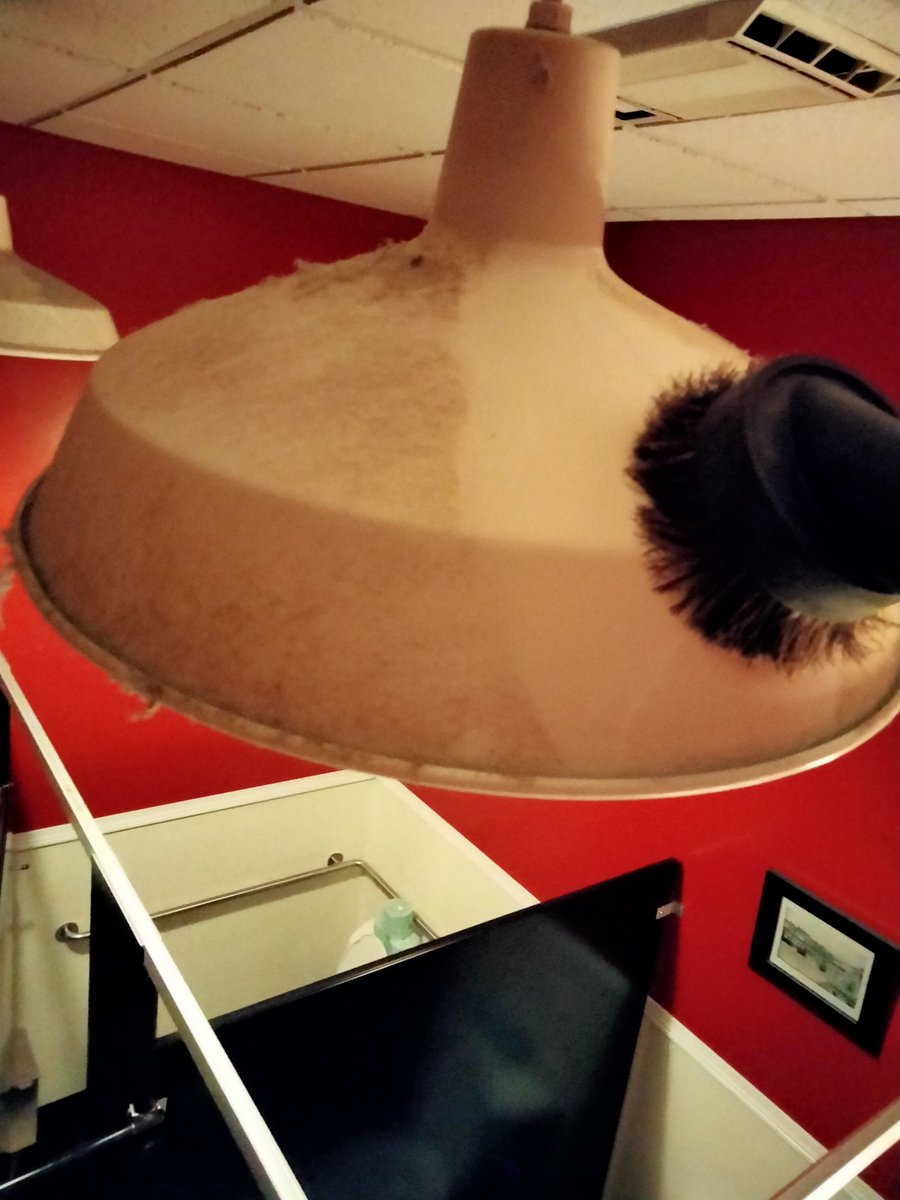 soundcleaning's tweet photo. Our professionals will remove the dust that collects in those hard-to-reach places, whether in your πͺ business or your π‘ home. Great job Fabio! β¨
#highdusting #cleaningservice #professionalcleaners
Click for a free estimate: https://t.co/Sl3at3S7jb https://t.co/ffvob2GOMG