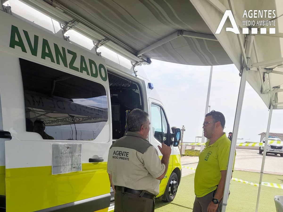 JJoaquinAniceto's tweet photo. 4''. vertidos de hidrocarburos vinculados al #PECLA u otras incidencias ambientales similares, como la ocurrida con el buque #OS35 en la bahía de Algeciras, o como pudimos demostrar en el simulacro del #PlanRibera en #ElPuertoSantaMaria; ... https://t.co/3VItmR3iL5