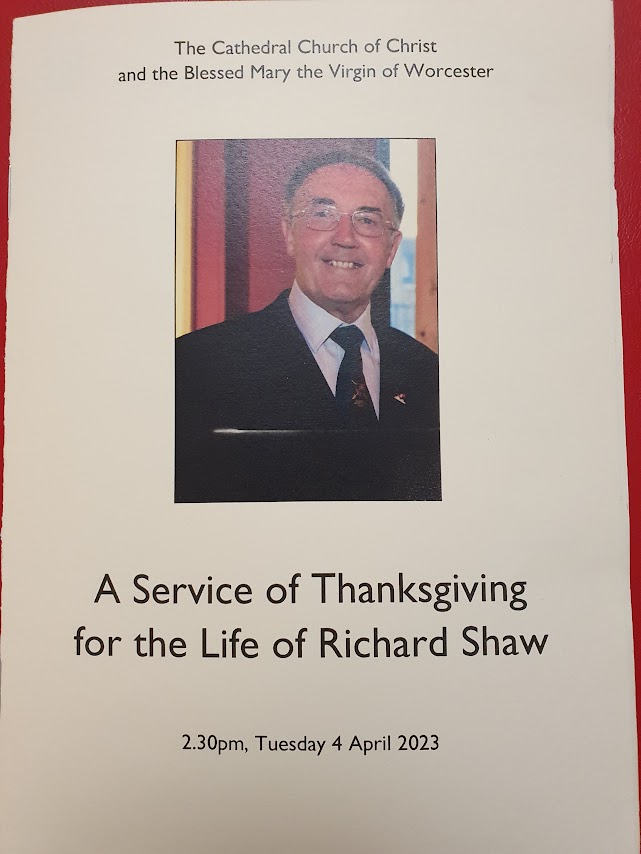 LynnDenham1's tweet photo. It was an honour to be @WorcCathedral today to give thanks for special @FortRoyalFriend 
Richard Shaw clearly touched the lives of many #Worcester people

Amongst many achievements he founded the #Commandery walking group https://t.co/CIWV9KYYDP