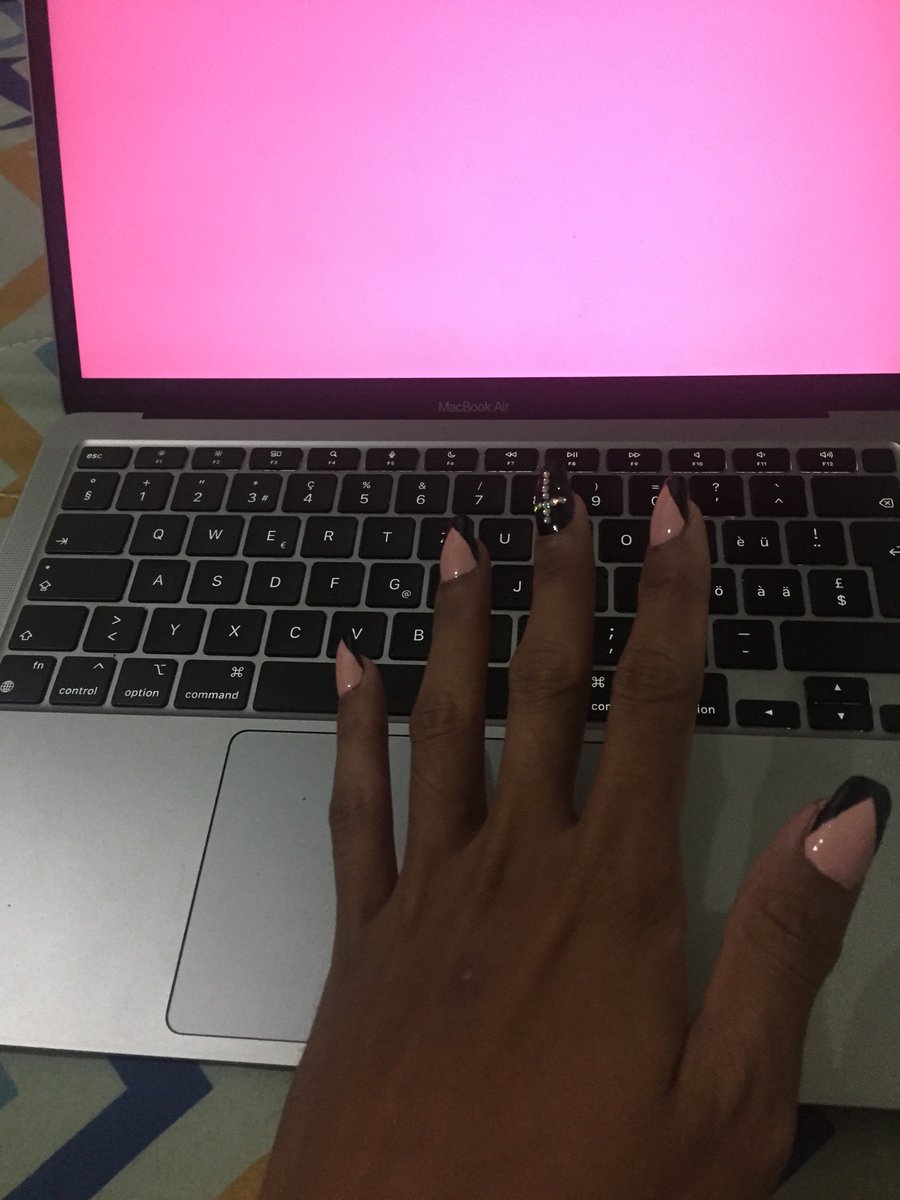 beercules_04's tweet photo. Tol if mas maganda pa nails ko sa nails ng syota mo iwan mo na she aint worth it
#SETTINGSTANDARD
#STANDARDFANLANGSAAMINYUNEH https://t.co/vuLF7cu75i