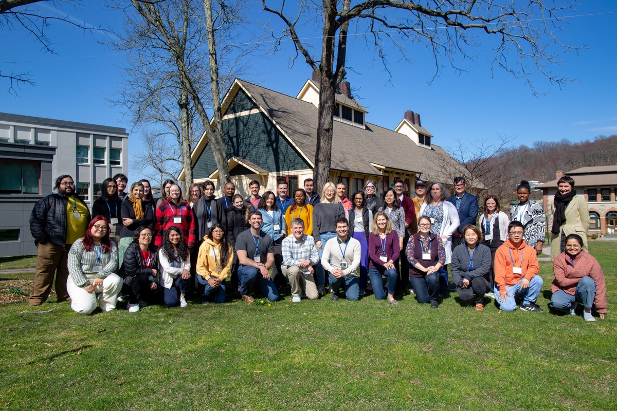 Thank you for partaking in The Genome Access Course this year everyone!  Want to be part of the fun next year or even November 2023?  Click the link to see the other amazing courses that CSHL has to offer!!
meetings.cshl.edu/courseshome.as…