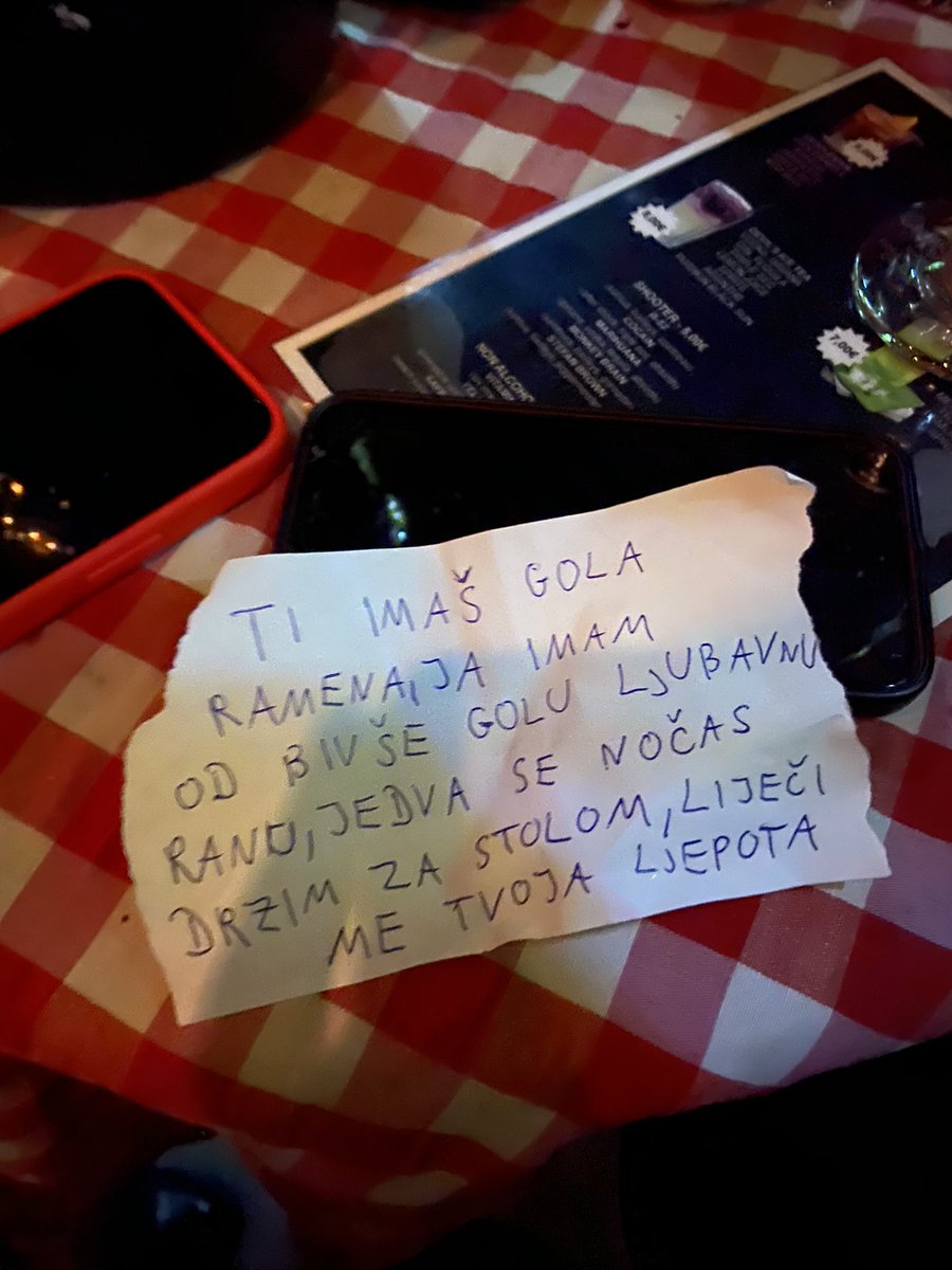 RuskaLolek's tweet photo. Budite kreativni!!! https://t.co/kpieuTDKRw