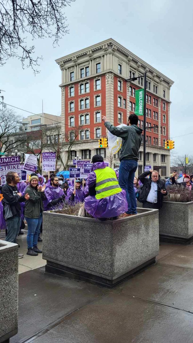 Yousef Rabhi tweet media