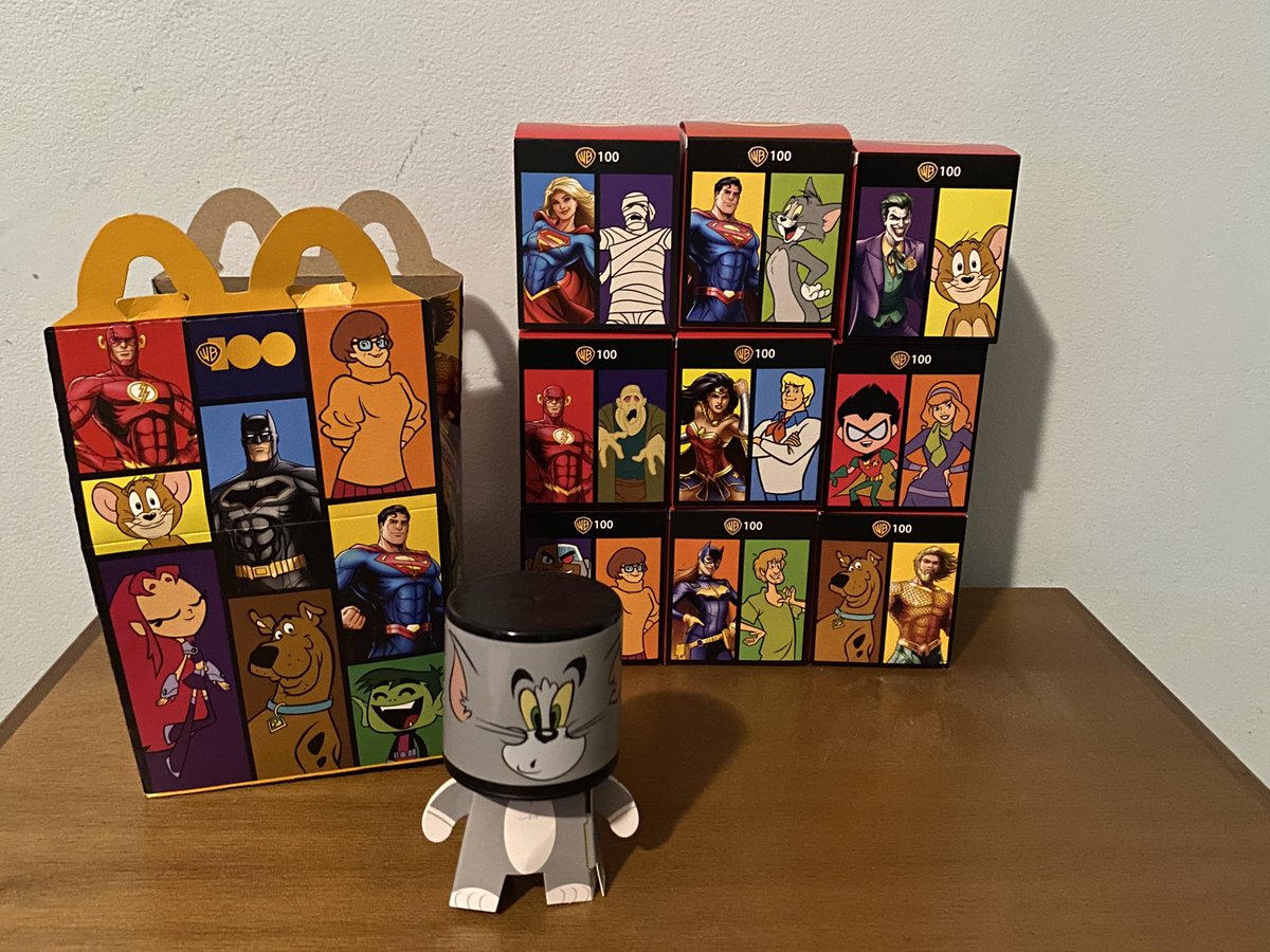 CollectorHanna's tweet photo. On this day but 100 years ago, Warner Brothers was born. To celebrate I’m posting these 2023 figures by Mc Donald’s and the box of the happy meal. In my country these figures are available right now. However I got them the day after they were released here. #warnerbrothers https://t.co/nQUk9nxQ8J
