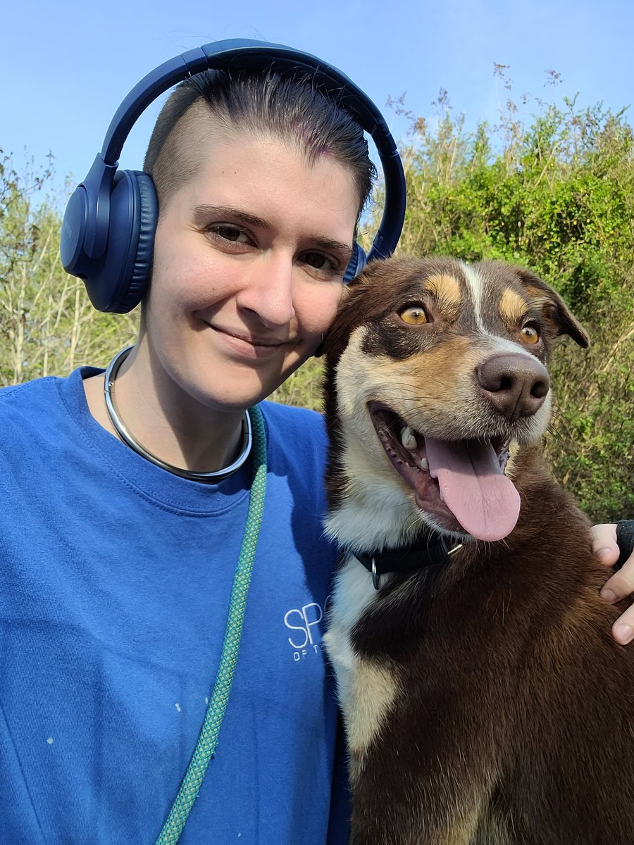 Look at this cute af dog.
She doesn't want to chase the ball.
She has no interest in playing tug.
She just wants to follow you around and be pet and hugged endlessly.