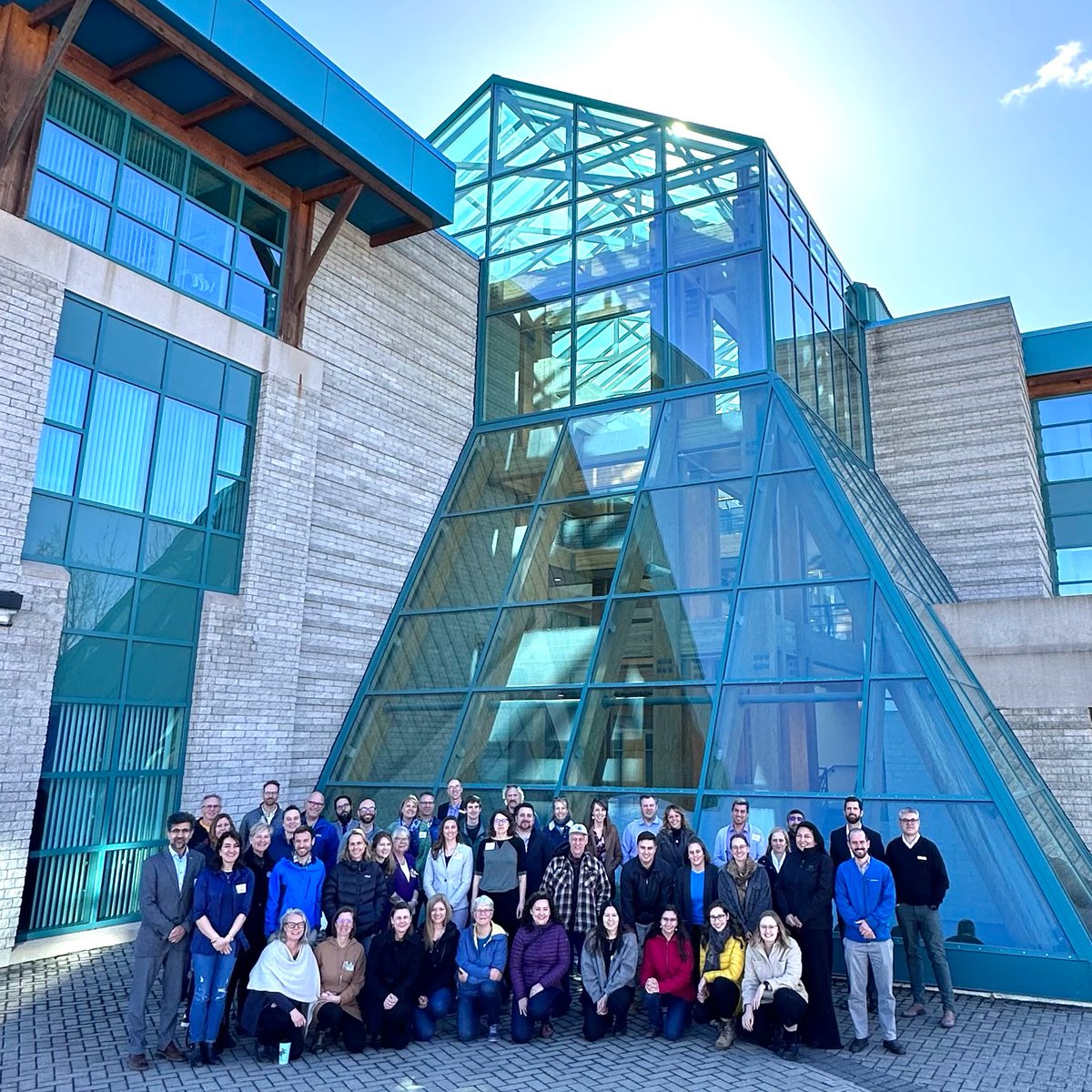 UNBC's tweet photo. The Northern BC Climate Action Network is hosting a workshop at UNBC, co-sponsored by @PICSCanada and the Community Energy Association.
It's great to see so many @UNBCAlumni involved in this effort to connect those working to implement climate change solutions in northern BC! https://t.co/7wYRMTTO4u