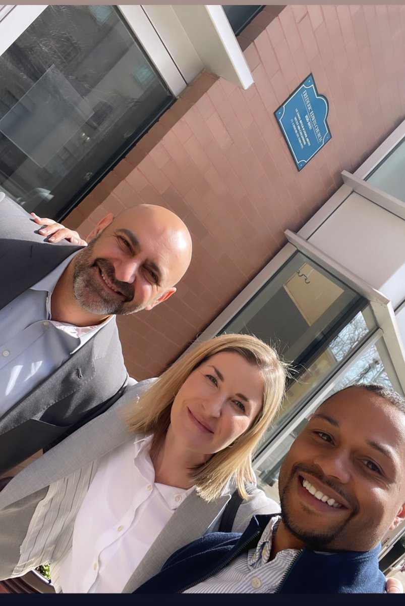 What a beautiful OurNE spring afternoon, summer in the sun and winter in the shade!   #SaluteRestaurant  #CBIA #TransformCT #strive4Five @emilywiper @firas_smadi