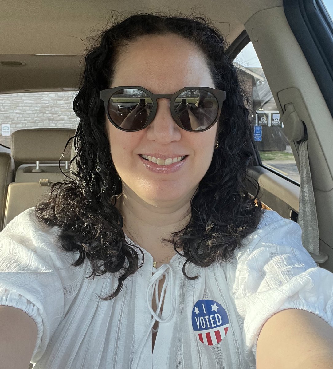 alemcclanahan's tweet image. Go out and vote 🗳️ #YESonS #supportSPS #SaferStrongerSchools