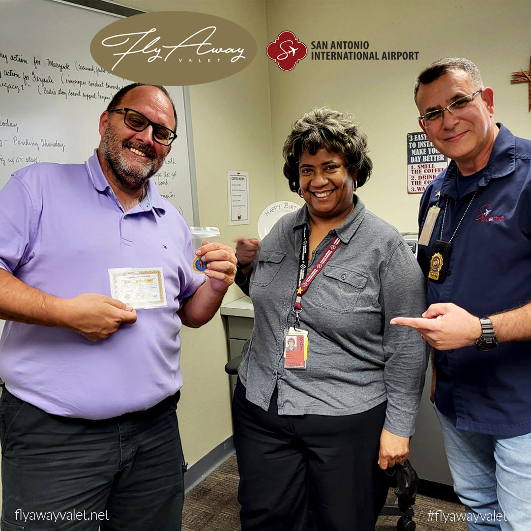 Flyawayvalet's tweet photo. Kudos to @Satairport Fly Away Valet Manager, Jeff Rubner for being recognized by the SAT Airport Parking & Ground Transportation management as being a “Star Performer” during the 2022 Holiday Season.
#sanantonio #airportvaletparking #satairportparking #flyEasier #flySanAntonio https://t.co/1NeVpURhwb