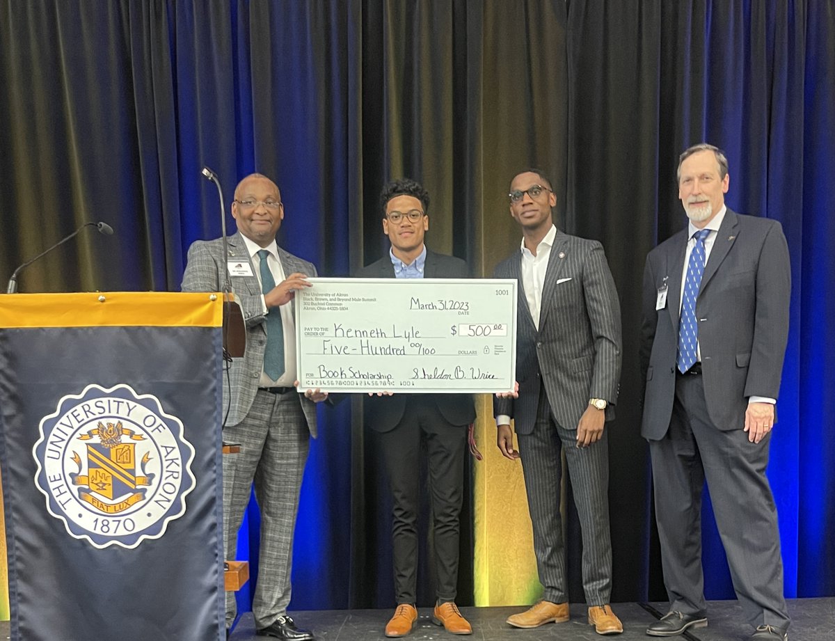 Congratulations to <a href="/uakronbusiness/">The University of Akron College of Business</a> business data analytics major, Kenneth Lyle, awarded the Dr. Joseph L. White Scholarship and selected to be on the Diverse Male Student Experience Panel with keynote from <a href="/JustinMBibb/">Justin M. Bibb</a> at the Black, Brown and Beyond Male Summit 2023 <a href="/uakron/">The University of Akron</a>! 👏