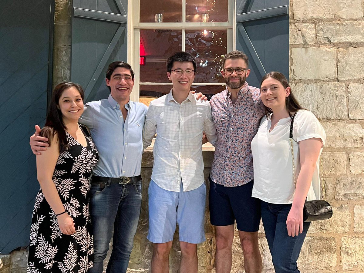 UMass_IMPriCare's tweet photo. Great @AAIMOnline meeting in Austin this week! Best part is bonding with our incredible incoming Chief Residents. What a fantastic group of amazing young clinician educators! @UMassIMResident and @UMass_IMPriCare residents are in great hands!!❤️ #APDIM2023 https://t.co/SPbckkPeG4