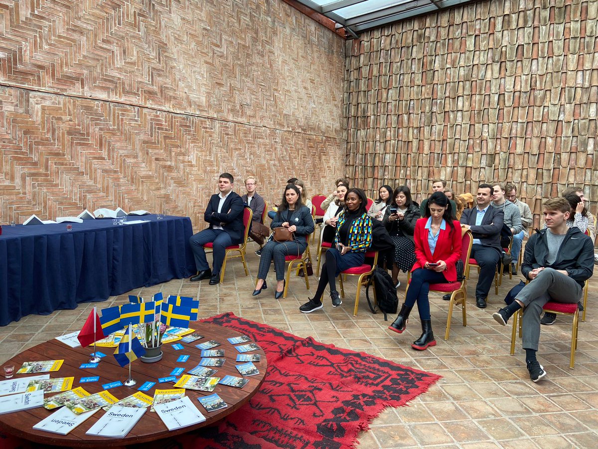 MariolaCeku's tweet photo. Honored to be part of #SANA 🇦🇱 board &amp; to welcome the Mayor of #Lund, Philip Sandberg &amp; a group of young professionals from Sweden 🇸🇪 to exchange views &amp; experience on various fields including youth empowerment in decision making process &amp; #EU 🇪🇺 integration. 

#SAYP
#SANA https://t.co/hCfTrPZjYF