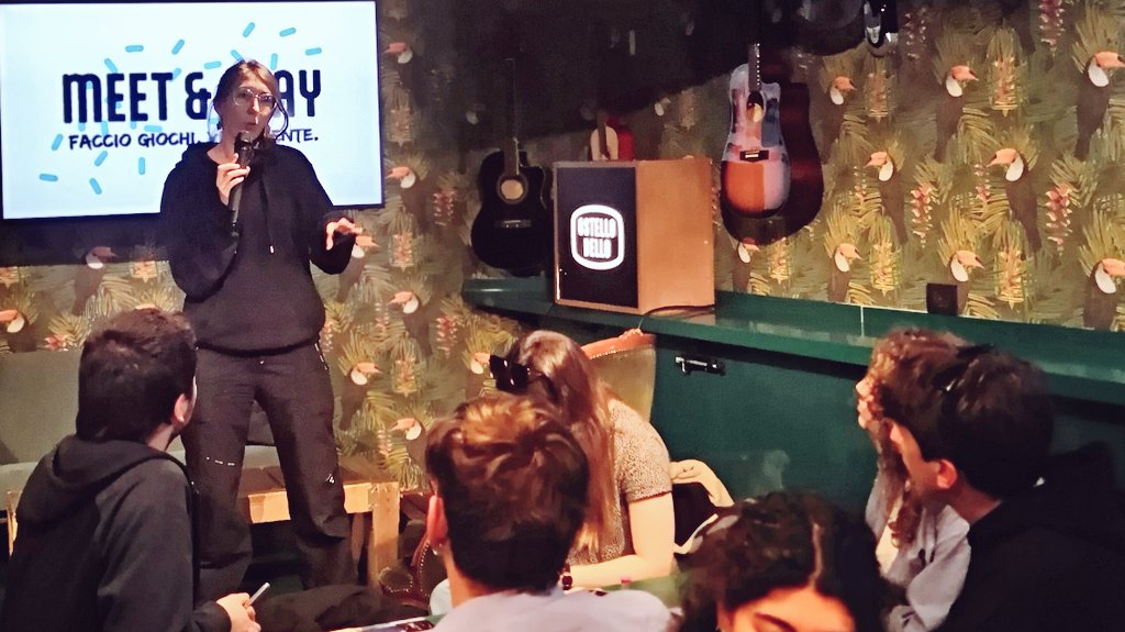 Saluti dal Season Finale di #MeetAndPlay 🫶 Abbiamo fatto giochi, abbiamo visto gente, abbiamo trascorso 3x3 belle ore insieme. Thx <a href="/OstelloBello/">Ostello Bello</a> per la mega casa, thx <a href="/saemilano/">SAE Institute Milano</a> per la mega base di prototipi, thx TUTTX per la partecipazione. Be seeing you! #indiedev #gamedev