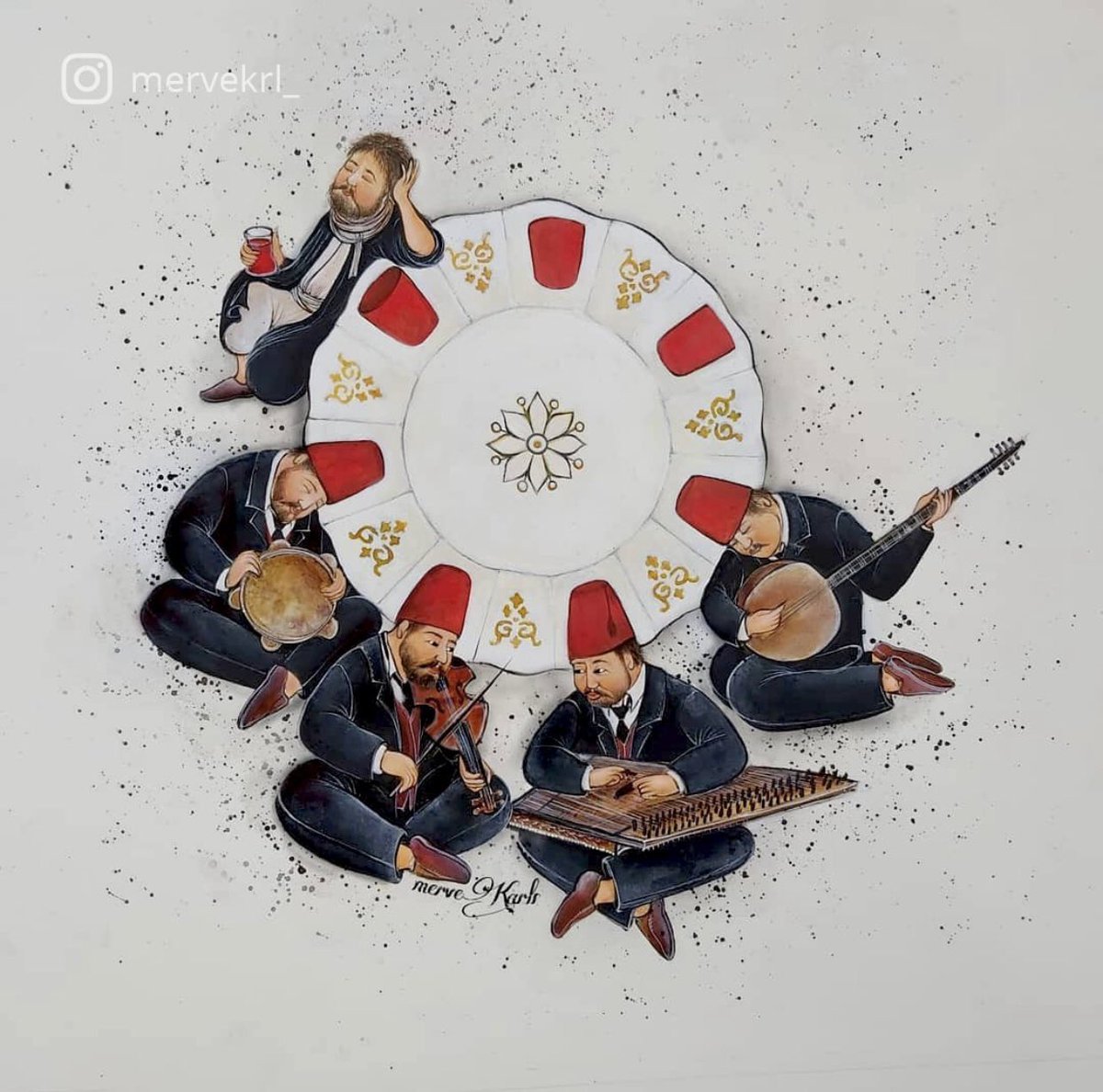 Tasarımı İran kaynaklı bu acem çay tabağına “Nalbeki” deniyor.Kırmızı lekeler çayı daha demli, tavşan kanı göstermeye yarıyor, aralıklı olmasının sebebi de çayın çok koyu renkli, acı gibi durmamasını sağlamaktı.Bu güzel çalışma ise Merve Karlı’ya ait …