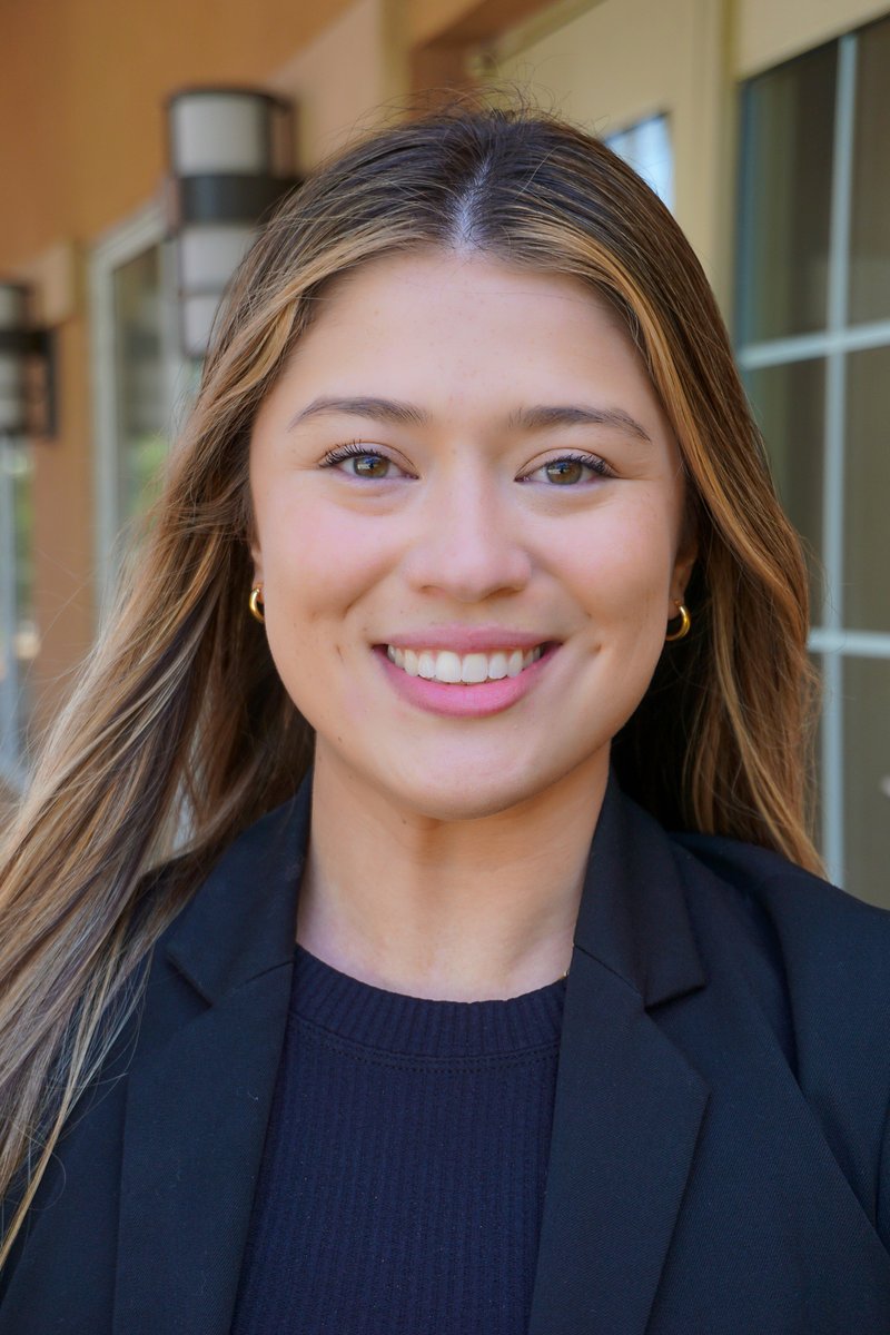 UAChBE's tweet photo. Congratulations to our Alexandra Avera on being a recipient of the 2023 Outstanding Graduate Student Award. @alexandra_avera  is a third year PhD candidate who works in @yjohnkim's  lab, and she also serves as the president of the ChBE Graduate Student Council. https://t.co/BF0k1nNOR8